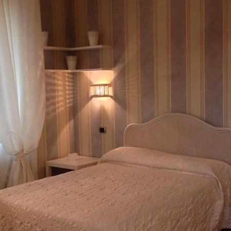 Corte Breda, Agriturismo Bed&Breakfast Chiari Buitenkant foto