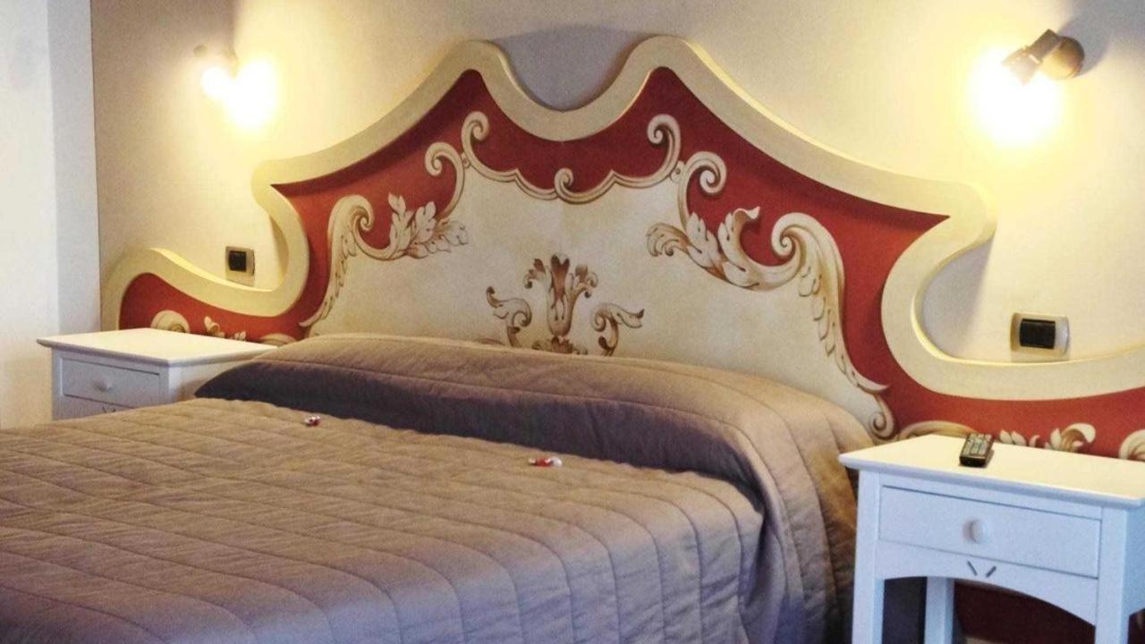 Corte Breda, Agriturismo Bed&Breakfast Chiari Buitenkant foto