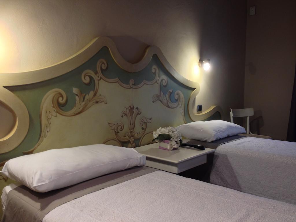 Corte Breda, Agriturismo Bed&Breakfast Chiari Kamer foto